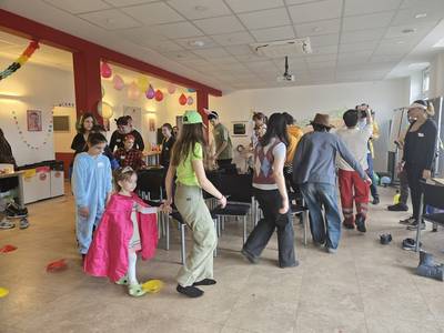 Faschingsfeier für ukrainische Kinder Bild