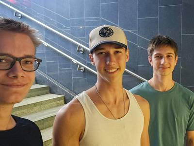 Hochbeet fürs KLG Gruppenbild