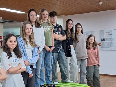 Bau einer Friedenstreppe Bild